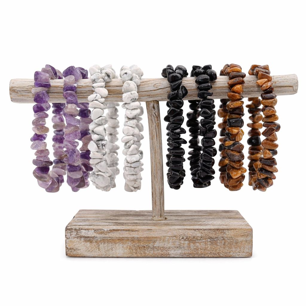 8 Chipstone Bracelet Collection With Single Branch Stand