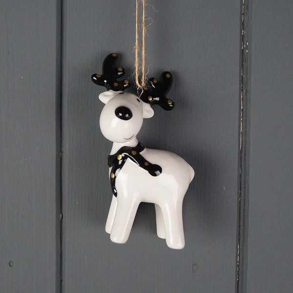 Black and White Ceramic Deer L5.2xD3.5xH8.8cm  Weight-20g