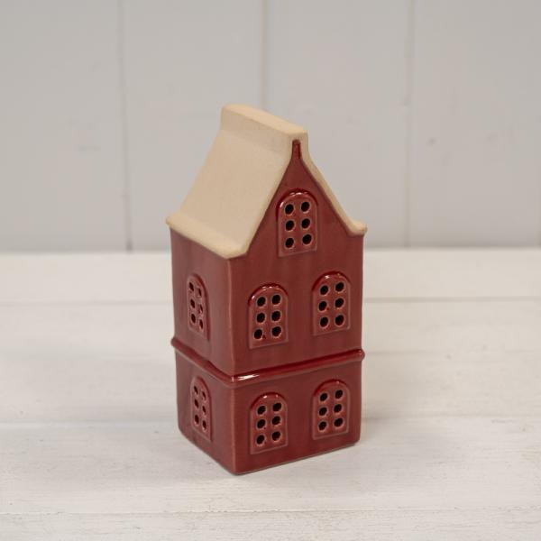Small Red Ceramic LED Townhouse with Sand Roof. 6 Hour Timer