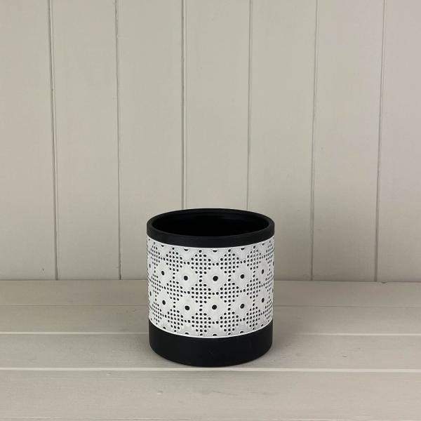 Round Black Patterned Pot TD13.5xH13cm Weight-593g