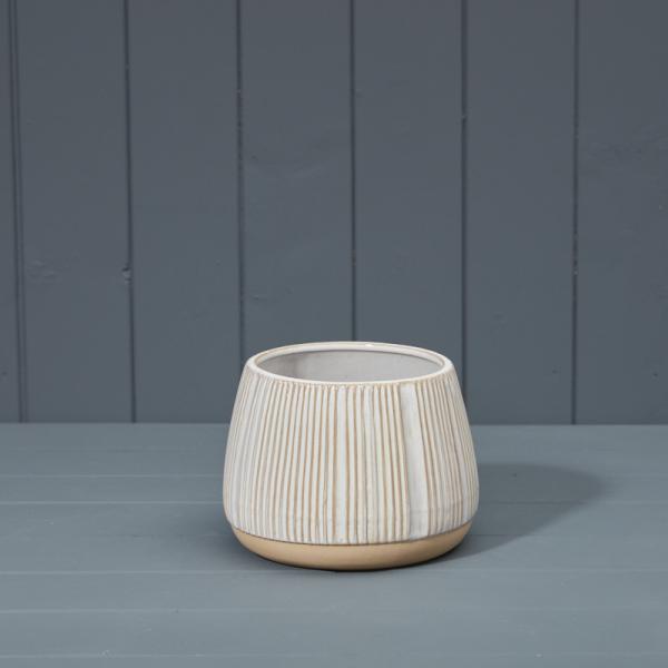 White Ceramic Pot D17cm H13cm W17cm