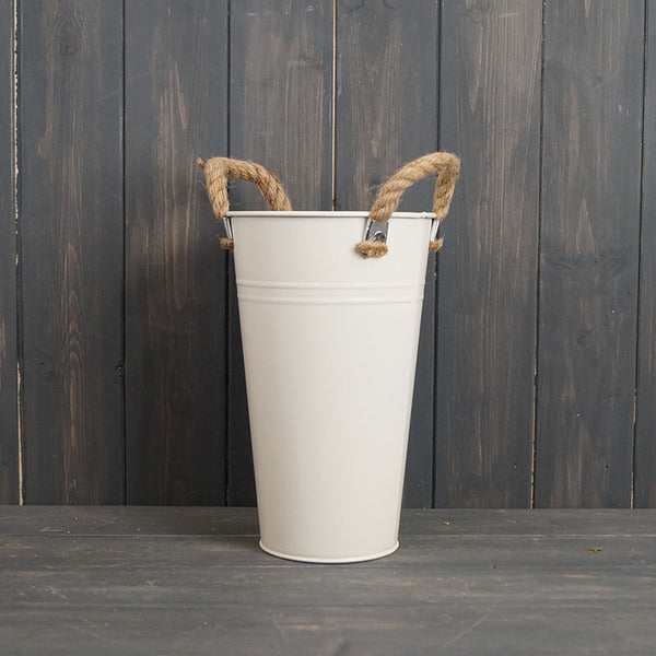 Cream Flower Bucket 25cm