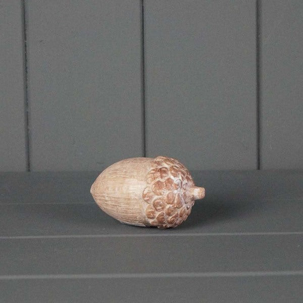 Polyresin Acorn L5xW5xH8cm  Weight-39g