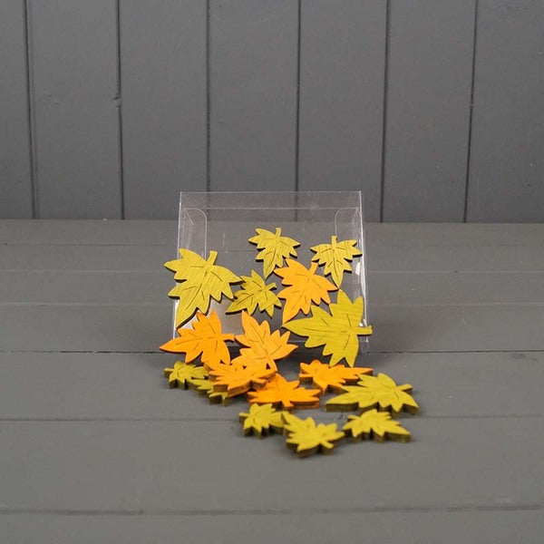 Set of 18 Wooden Leaves (leaf 5cm) Box 12x10cm