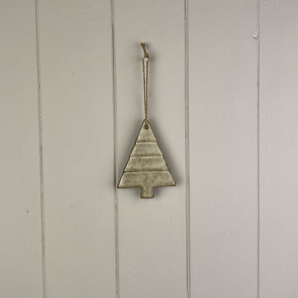 Beige Mottle Ceramic Hanging Tree Decoration L6.5xD0.5xH9cm  Weight-61g