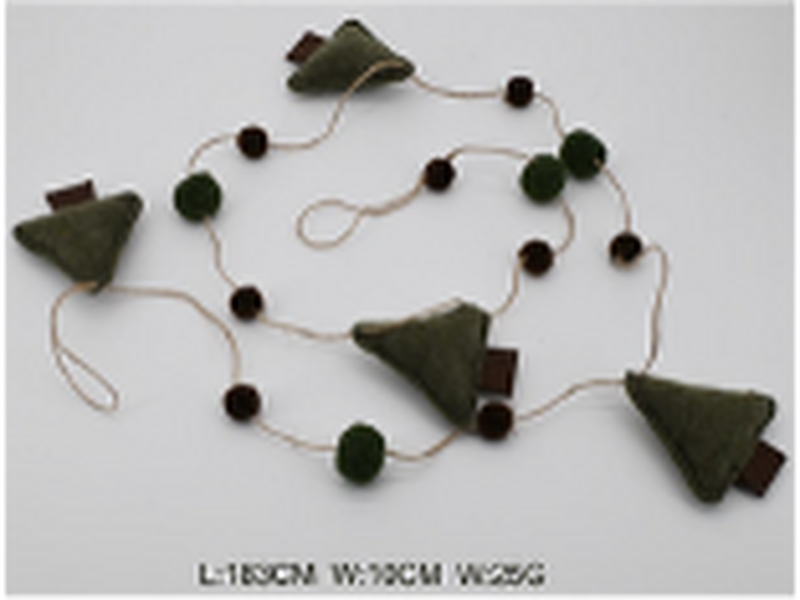 Felt Garland with Christmas Trees