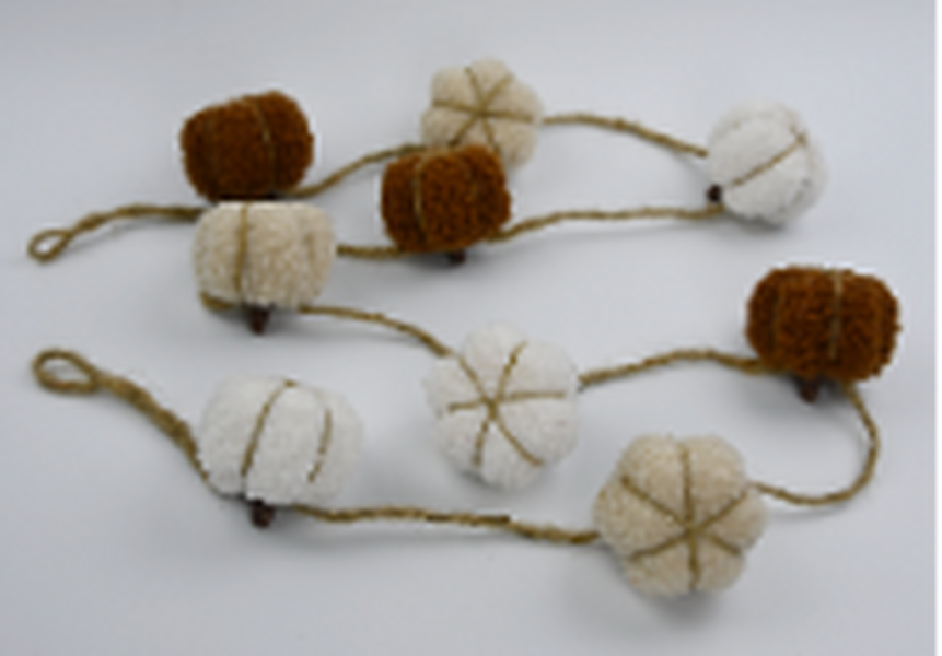 Boucle Pumpkin Garland. White Beige and Brown